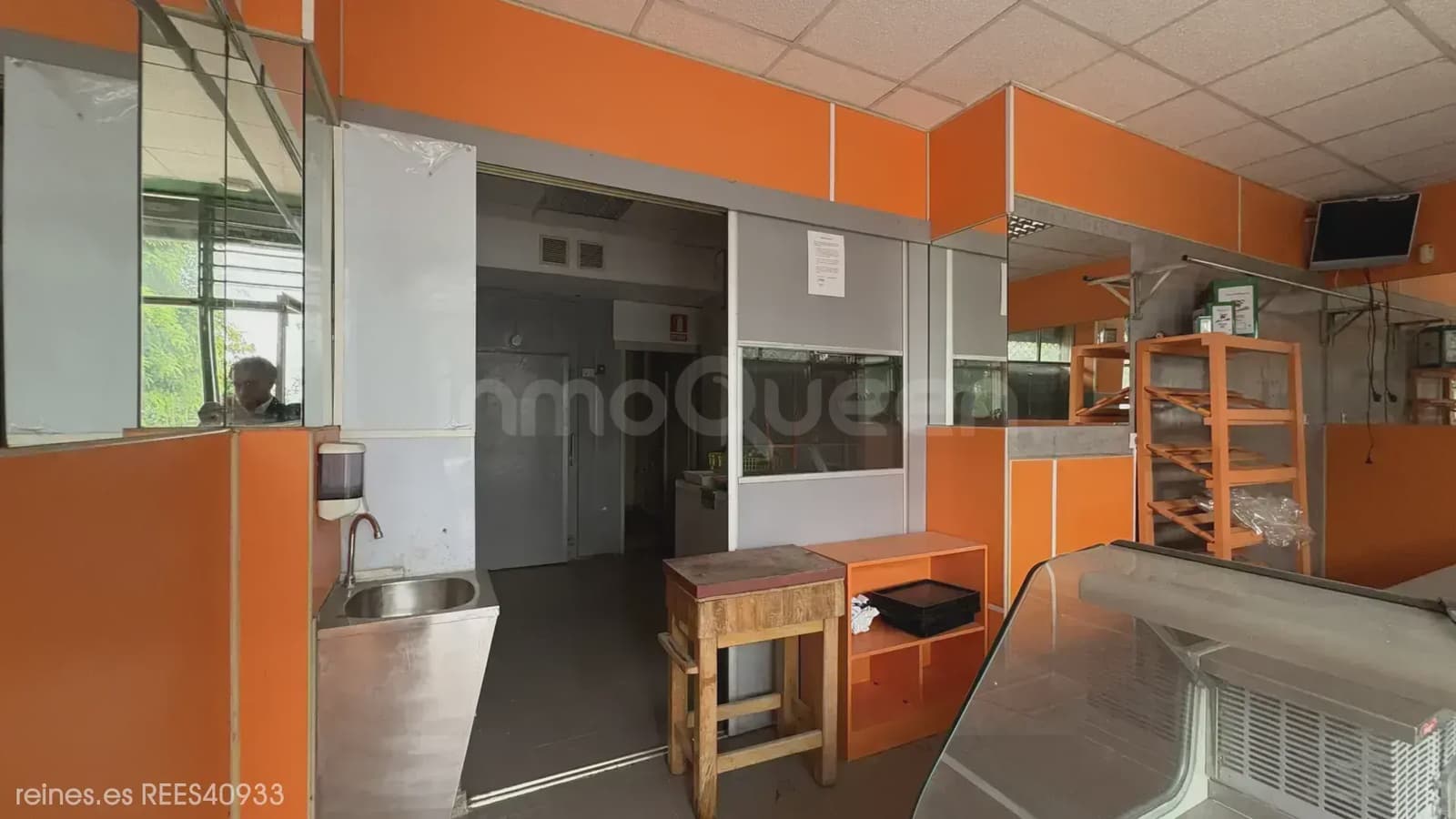 Entreprise à louer à Oviedo - 600 € (Ref: 10078802)
