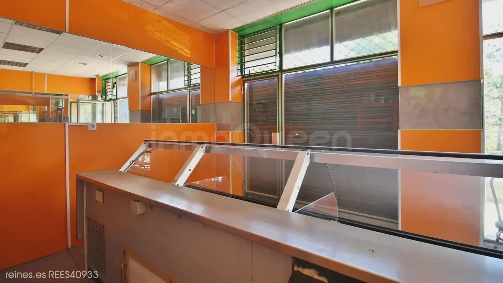 Business for sale in Oviedo - € 85,000 (Ref: 10078803)