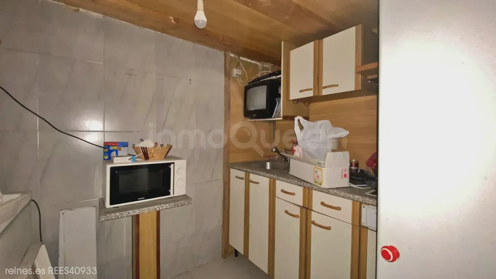Business for sale in Oviedo - € 85,000 (Ref: 10078803)