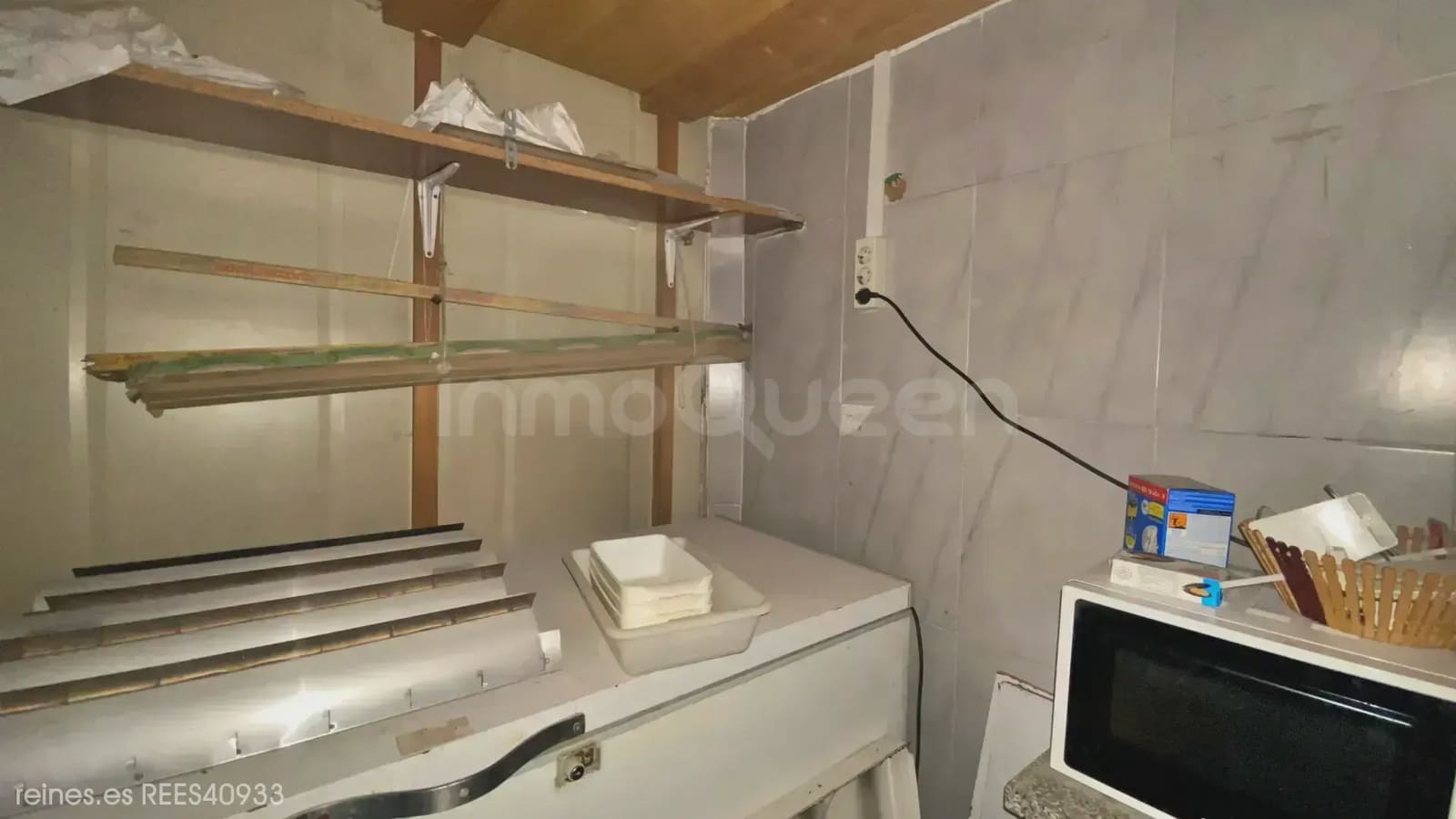 Business for sale in Oviedo - € 85,000 (Ref: 10078803)