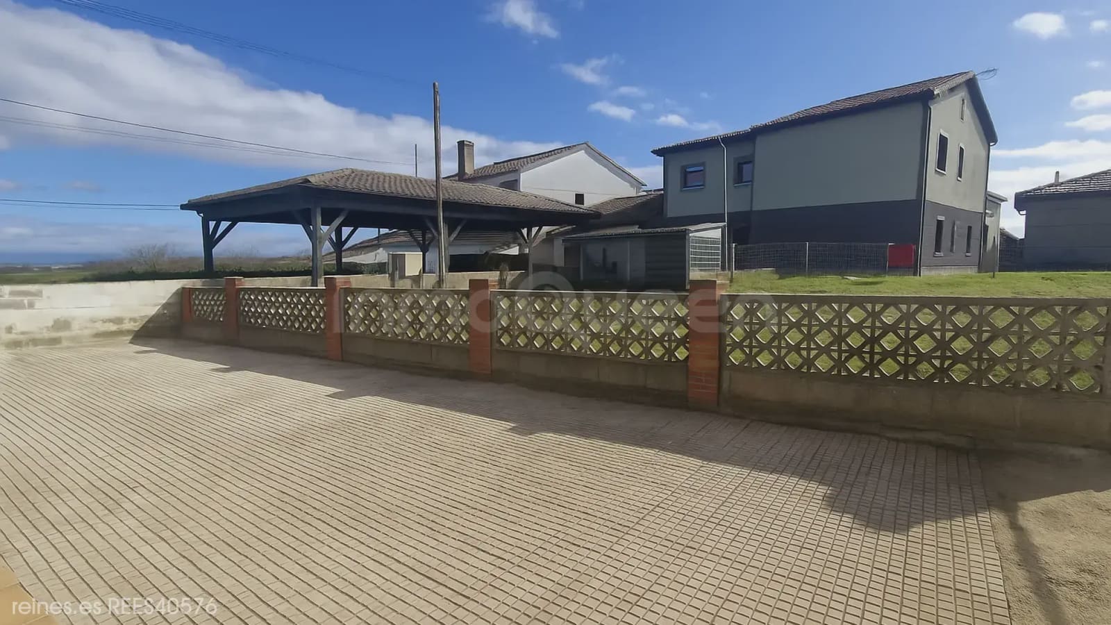 3 makuuhuone Maalaistalo myytävänä paikassa Siero - 190 000 € (Ref: 10094762)