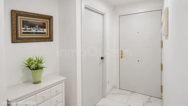 2 soverom Leilighet til leie i Zaragoza by - € 900 (Ref: 10095818)