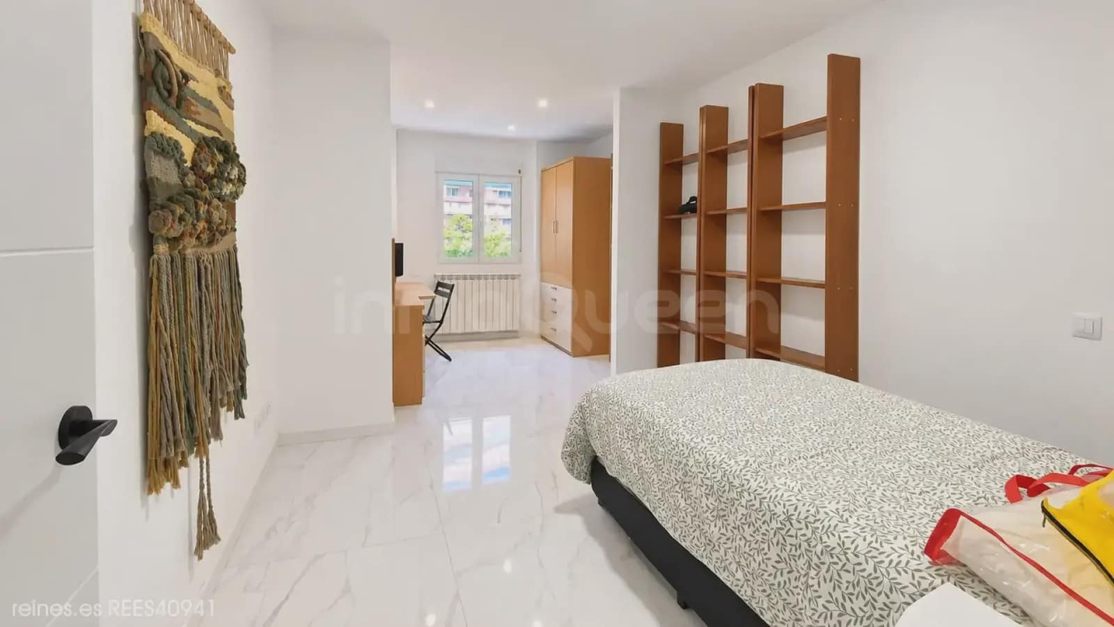 2 soverom Leilighet til leie i Zaragoza by - € 900 (Ref: 10095818)