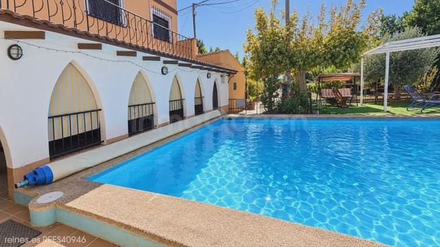 2 soverom Finca/Herregård til salgs i Tarazona med svømmebasseng garasje - € 339 000 (Ref: 10101277)
