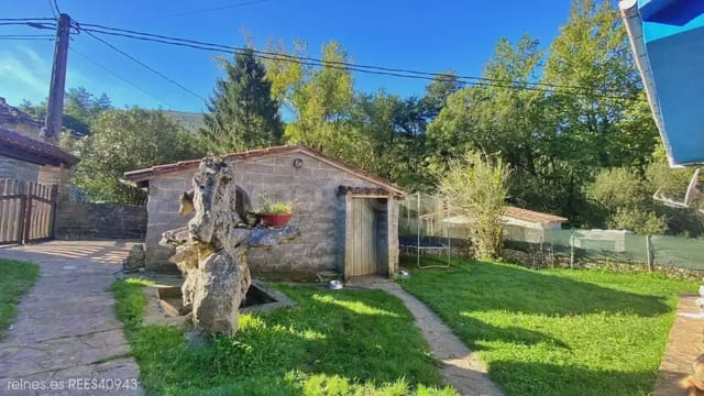 5 quarto Moradia para venda em Peñamellera Baja com garagem - 349 000 € (Ref: 10106554)
