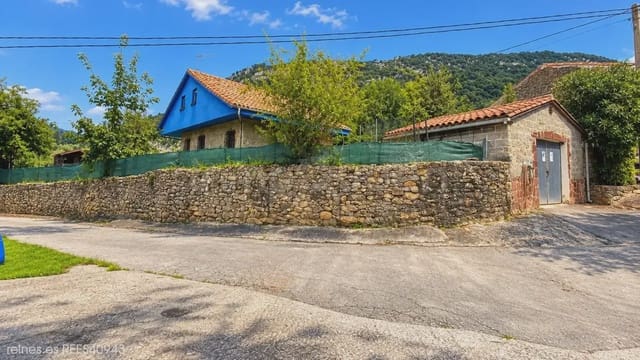 5 quarto Moradia para venda em Peñamellera Baja com garagem - 349 000 € (Ref: 10106554)