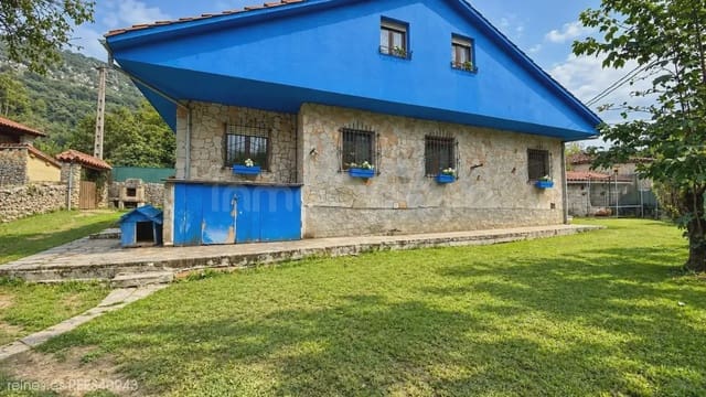 5 quarto Moradia para venda em Peñamellera Baja com garagem - 349 000 € (Ref: 10106554)