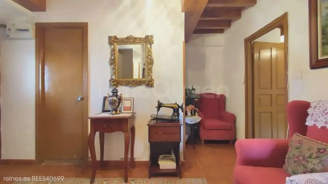 3 bedroom Finca/Country House for sale in Cabrales - € 132,000 (Ref: 10113331)