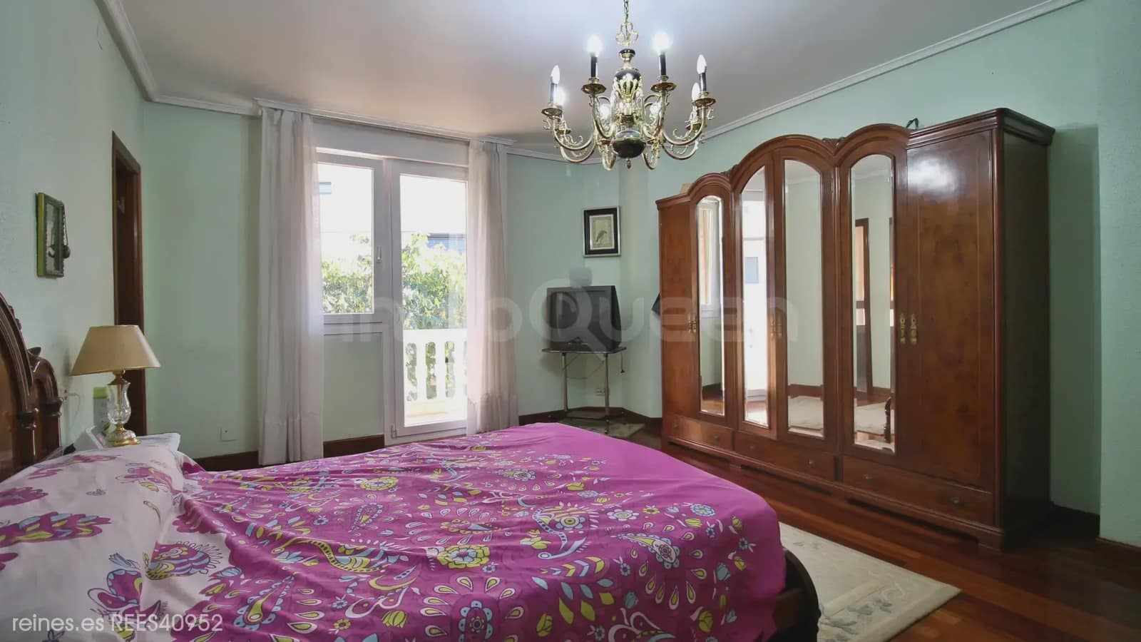 4 bedroom Villa for sale in Ramales de la Victoria with garage - € 649,900 (Ref: 10117128)