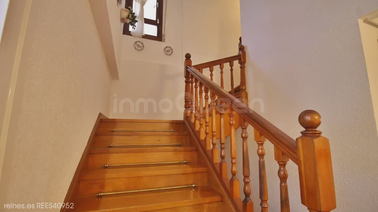 4 bedroom Villa for sale in Ramales de la Victoria with garage - € 649,900 (Ref: 10117128)