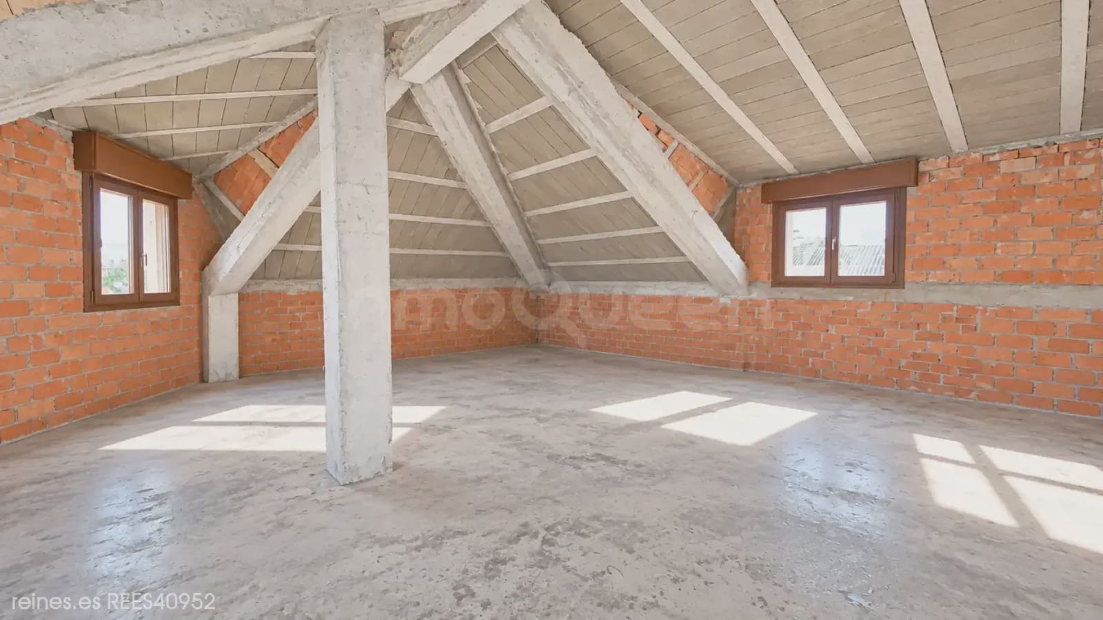 4 bedroom Villa for sale in Ramales de la Victoria with garage - € 649,900 (Ref: 10117128)