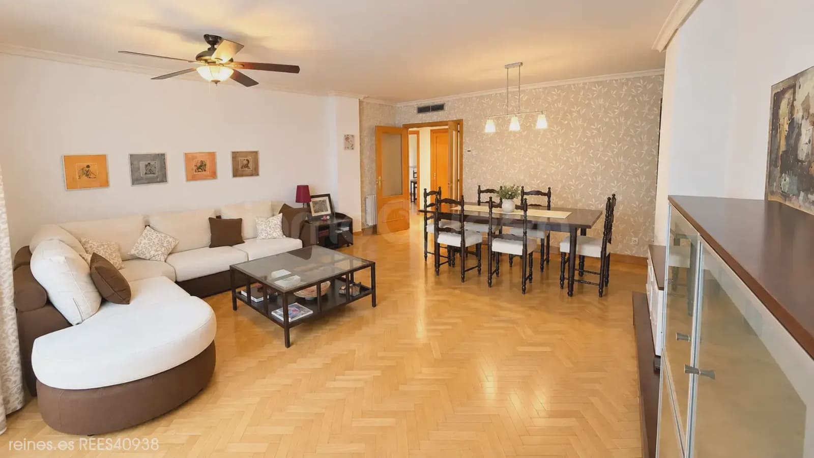 4 bedroom Flat for sale in Madrid city with pool garage - € 795,000 (Ref: 10121070)