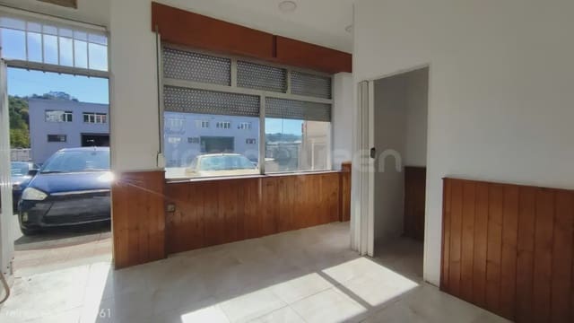 Business for rent in Siero - € 200 (Ref: 10130463)