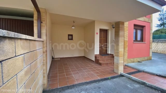3 makuuhuone Paritalo myytävänä paikassa Val de San Vicente mukana 
autotalli - 389 000 € (Ref: 10133523)