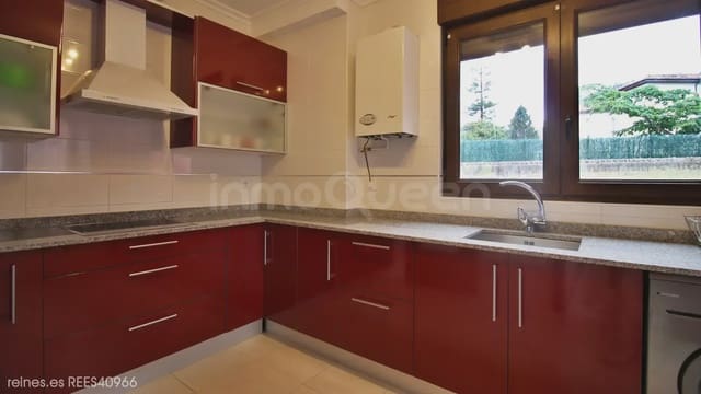 3 makuuhuone Paritalo myytävänä paikassa Val de San Vicente mukana 
autotalli - 389 000 € (Ref: 10133523)