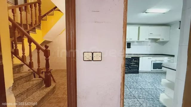 3 sovrum Radhus till salu i Siero med garage - 91 500 € (Ref: 10144945)