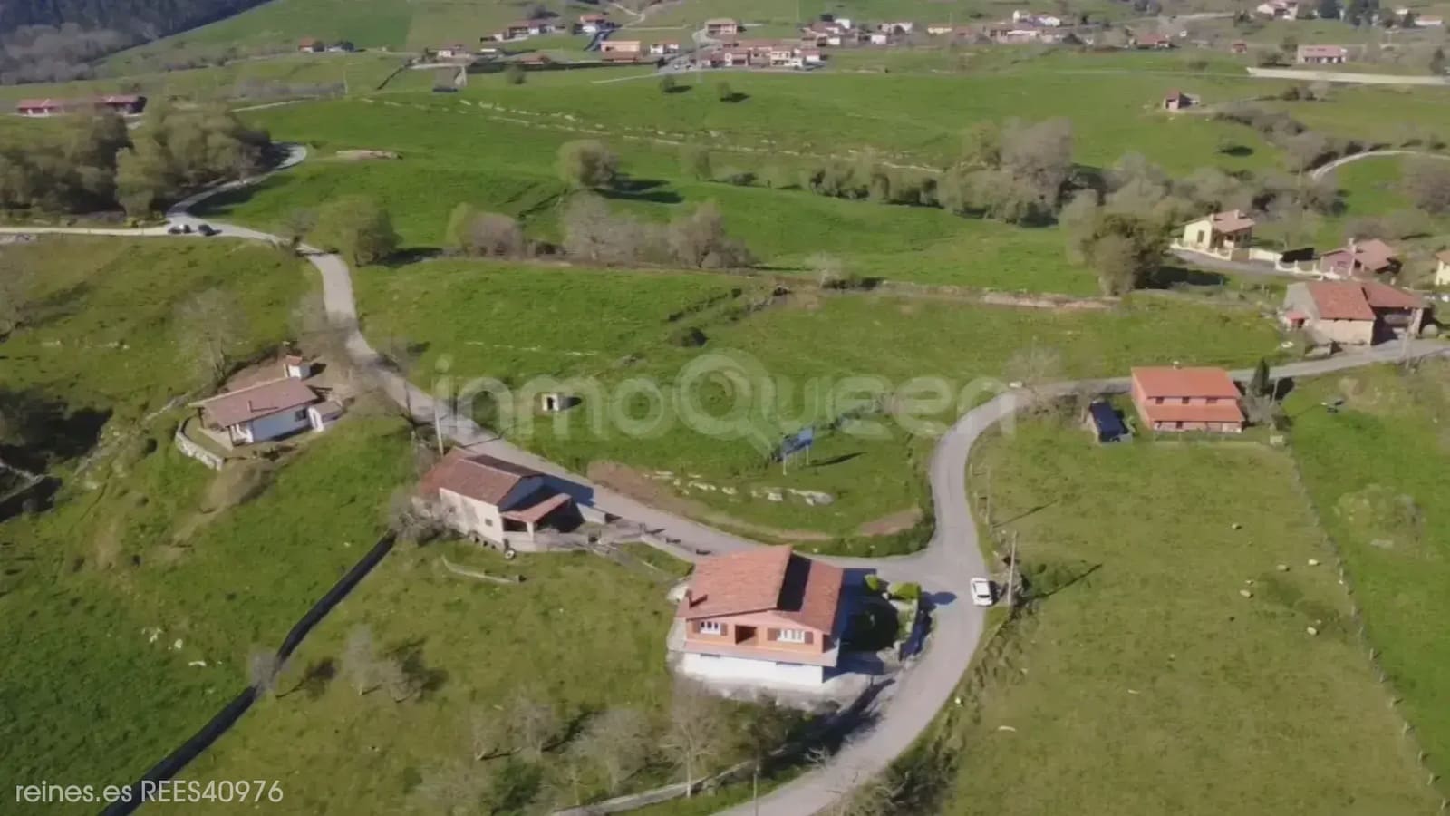 Działka budowlana na sprzedaż w Llanes - 85 000 € (Ref: 10145620)