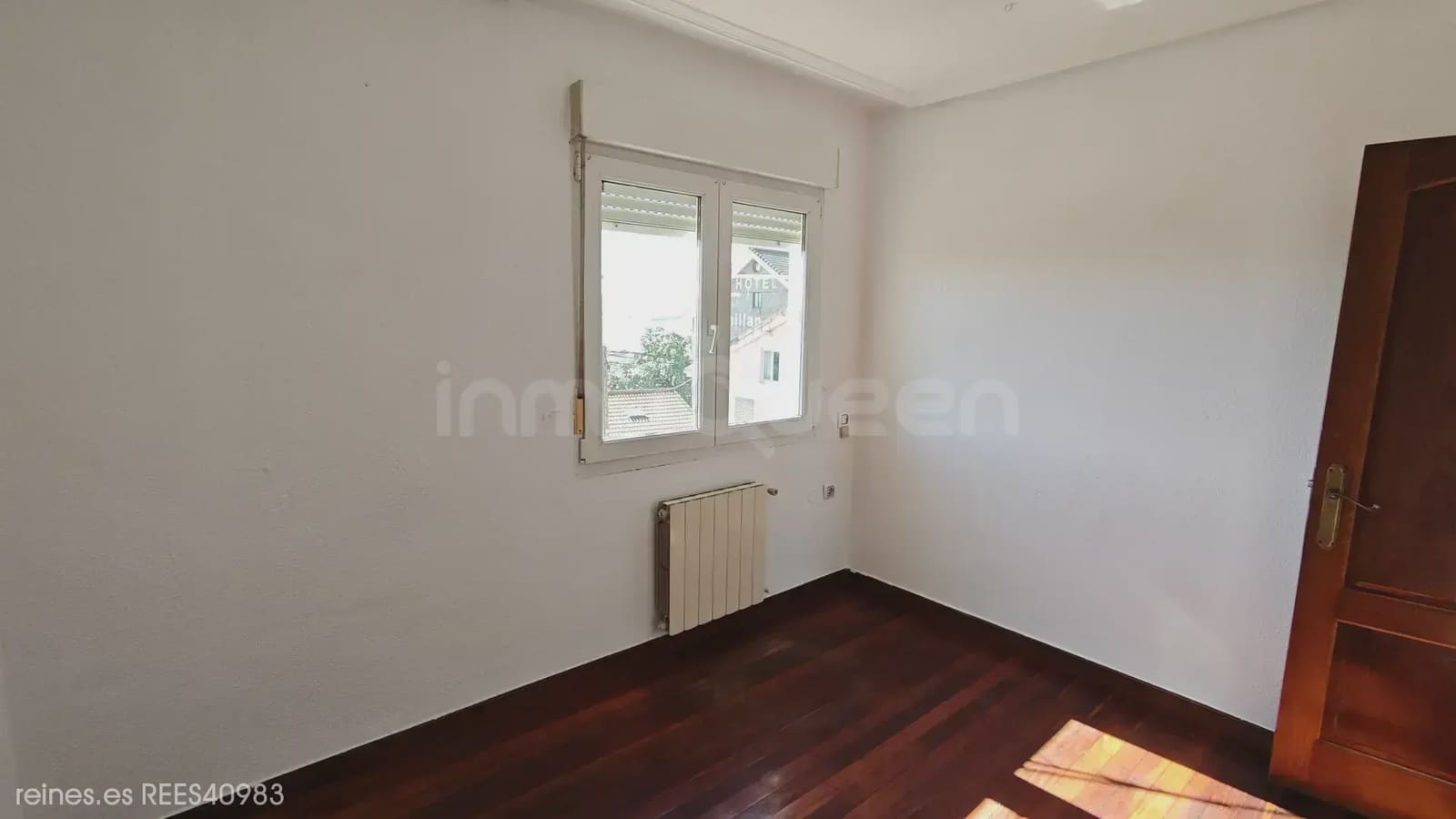 3 bedroom Flat for sale in Santander with garage - € 218,900 (Ref: 10160113)
