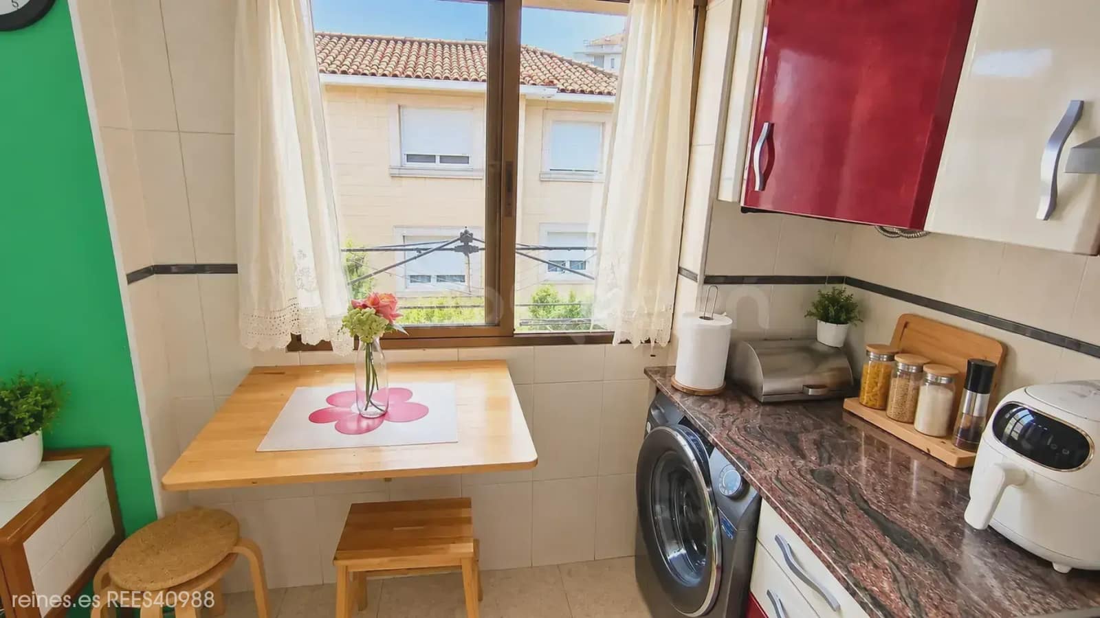 2 bedroom Flat for sale in Santander - € 219,000 (Ref: 10161851)