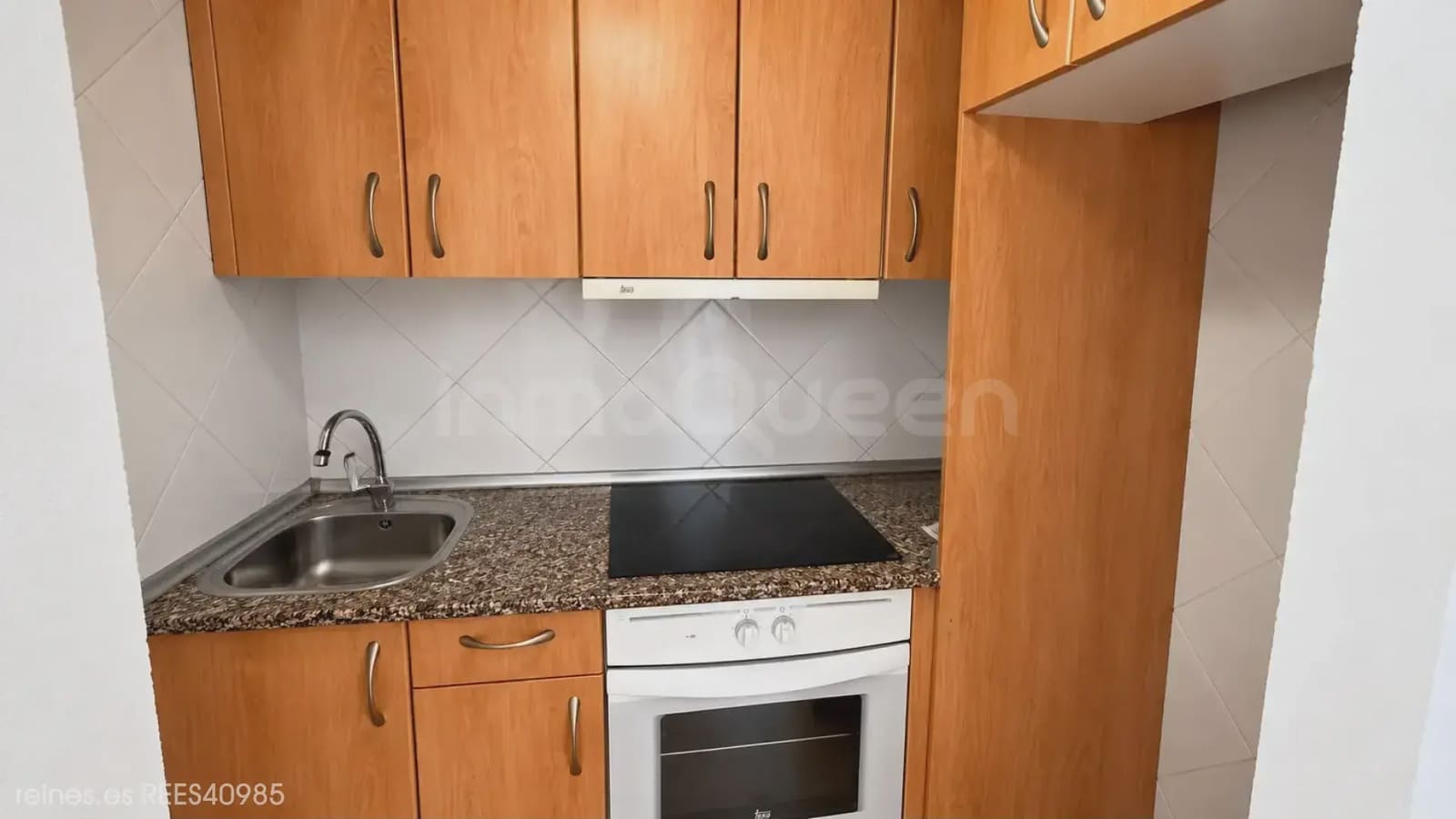 Apartment for sale in Zaragoza city - € 1,100,000 (Ref: 10161852)