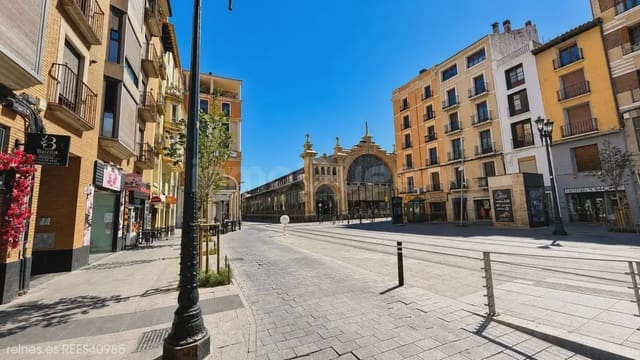Leilighet til salgs i Zaragoza by - € 1 100 000 (Ref: 10161852)