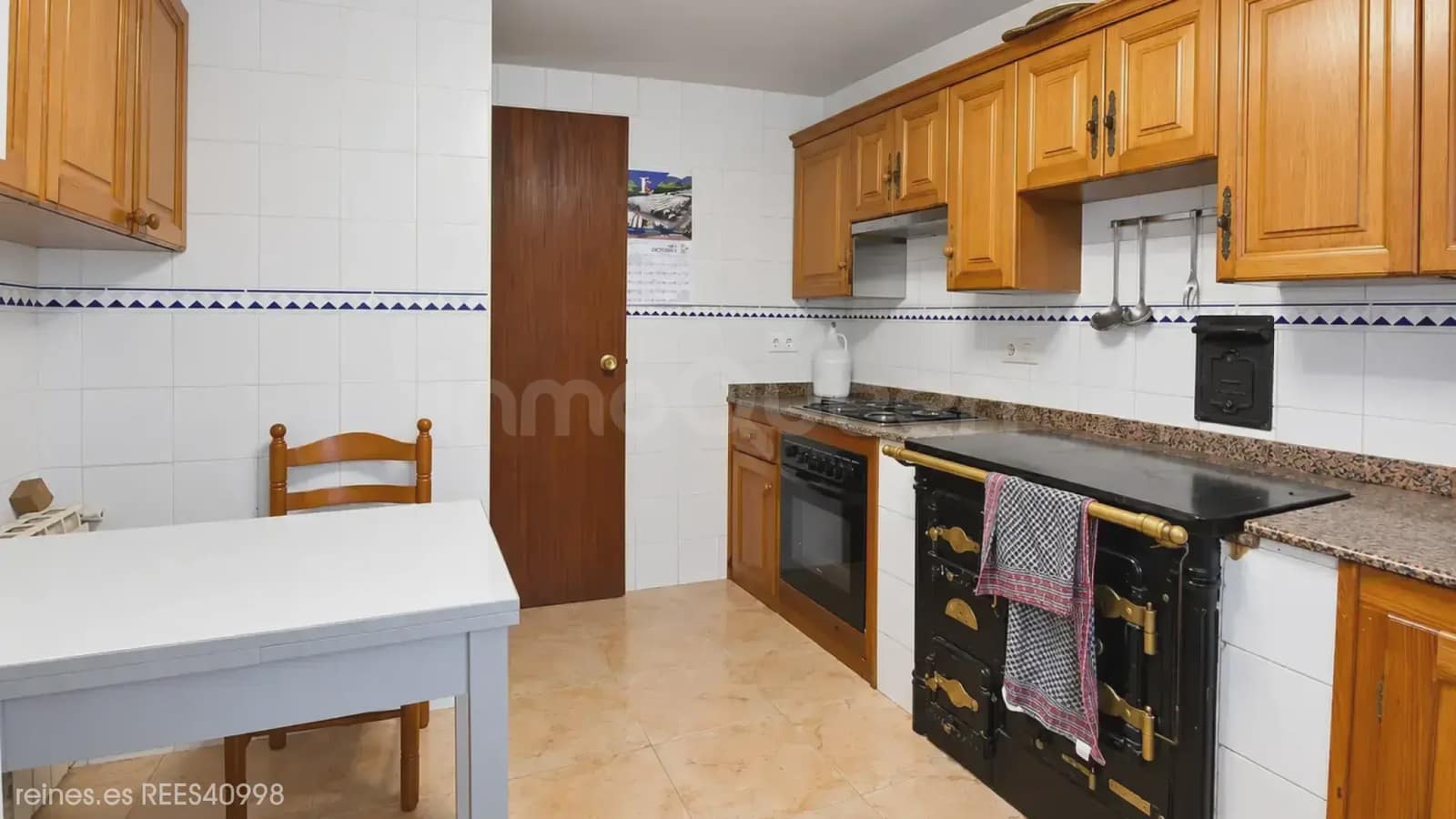 Adosado de 7 habitaciones en Peñamellera Baja en venta - 240.000 € (Ref: 10173039)