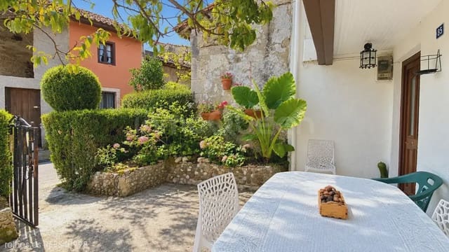 7 bedroom Terraced Villa for sale in Peñamellera Baja - € 240,000 (Ref: 10173039)