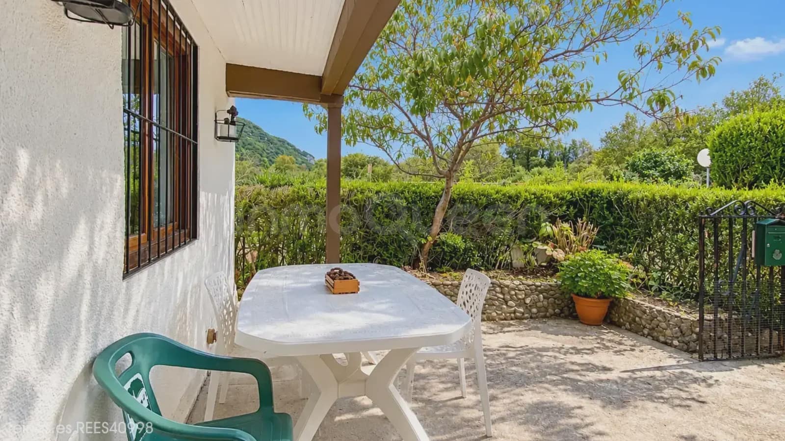 Adosado de 7 habitaciones en Peñamellera Baja en venta - 240.000 € (Ref: 10173039)