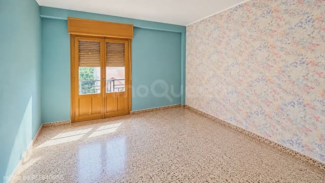 4 chambre Appartement à vendre à Pedrola - 95 000 € (Ref: 10179659)