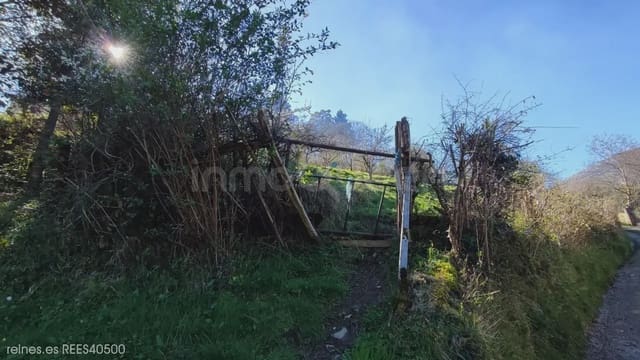 Finca/Herregård til salgs i Lena - € 64 900 (Ref: 10181679)
