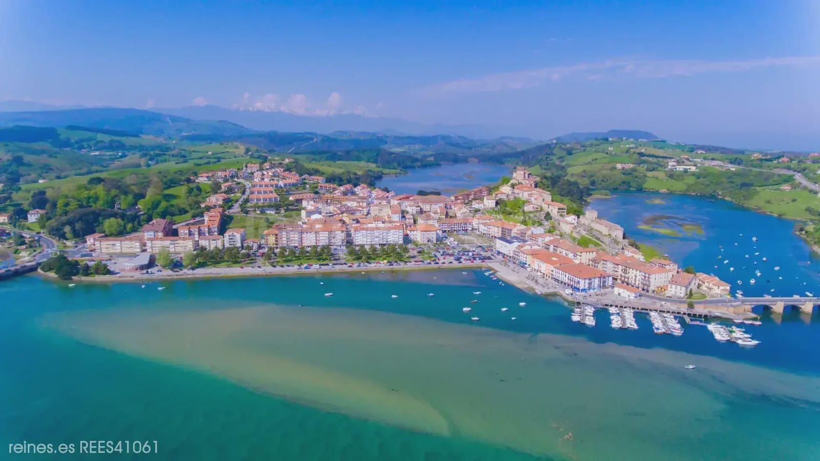 3 quarto Moradia em Banda para venda em San Vicente de la Barquera - 175 000 € (Ref: 10186232)