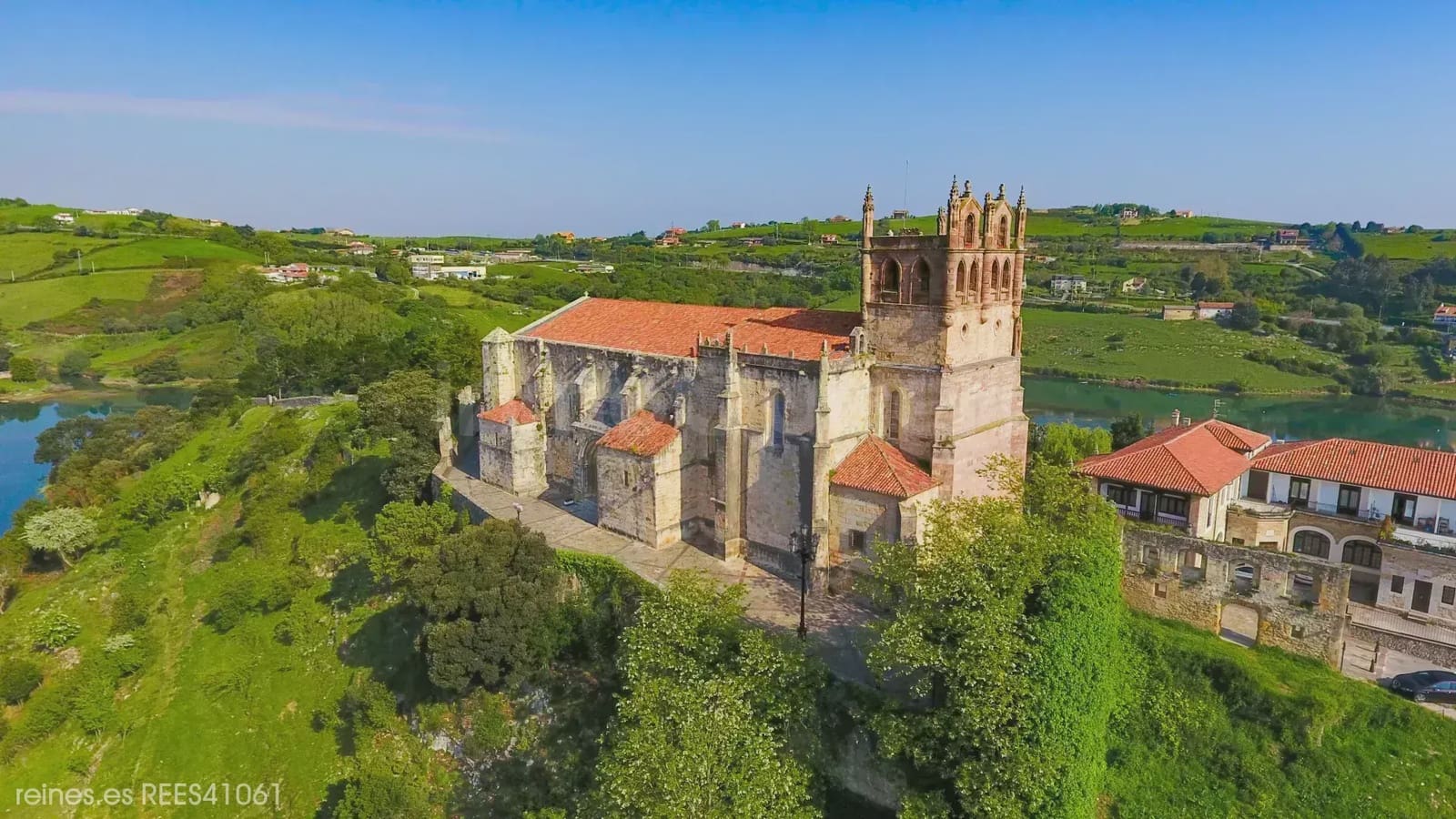 3 Zimmer Reihenhaus zu verkaufen in San Vicente de la Barquera - 175.000 € (Ref: 10186232)