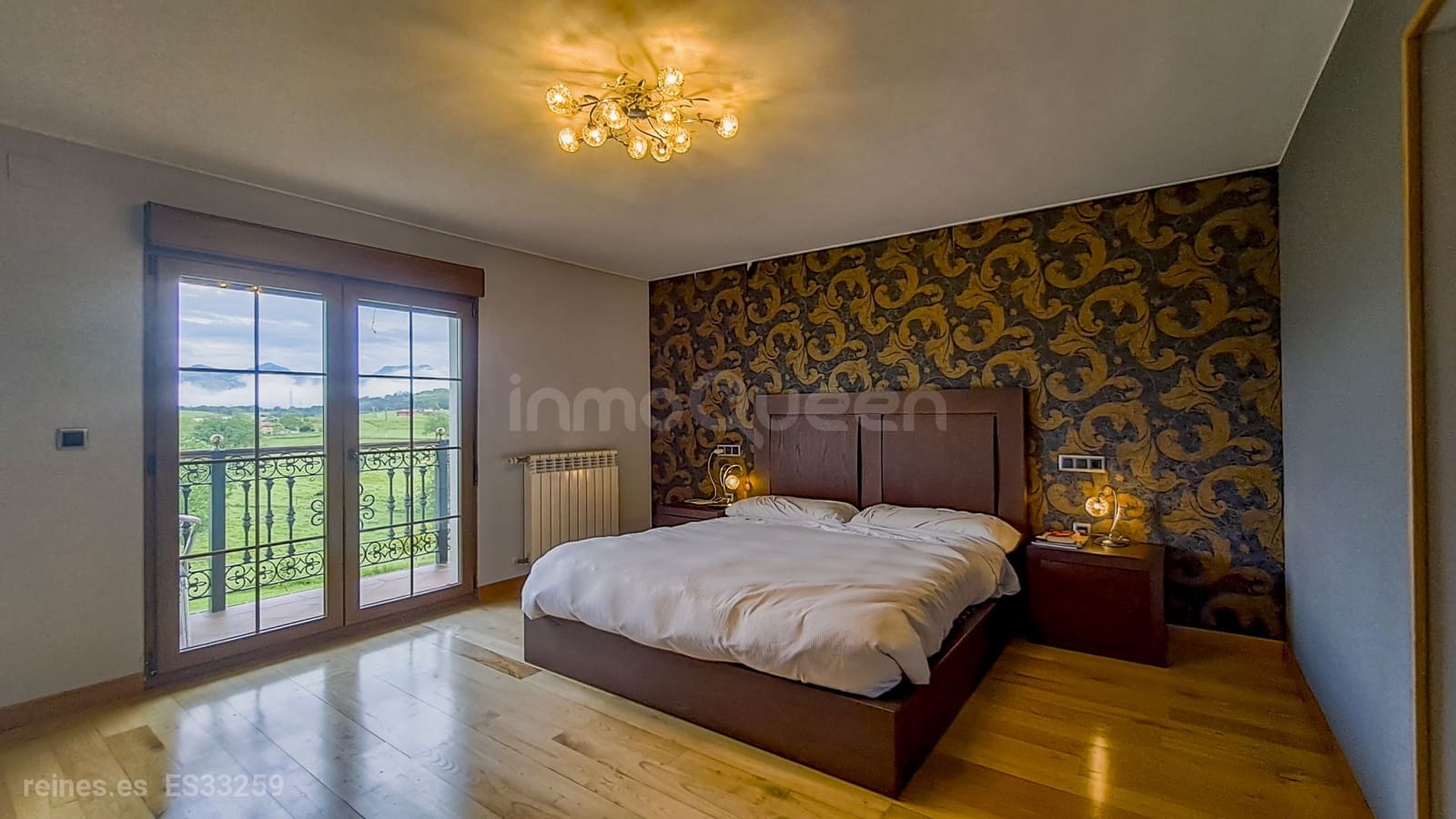 3 soverom Villa til salgs i Parres med svømmebasseng - € 798 000 (Ref: 9148535)