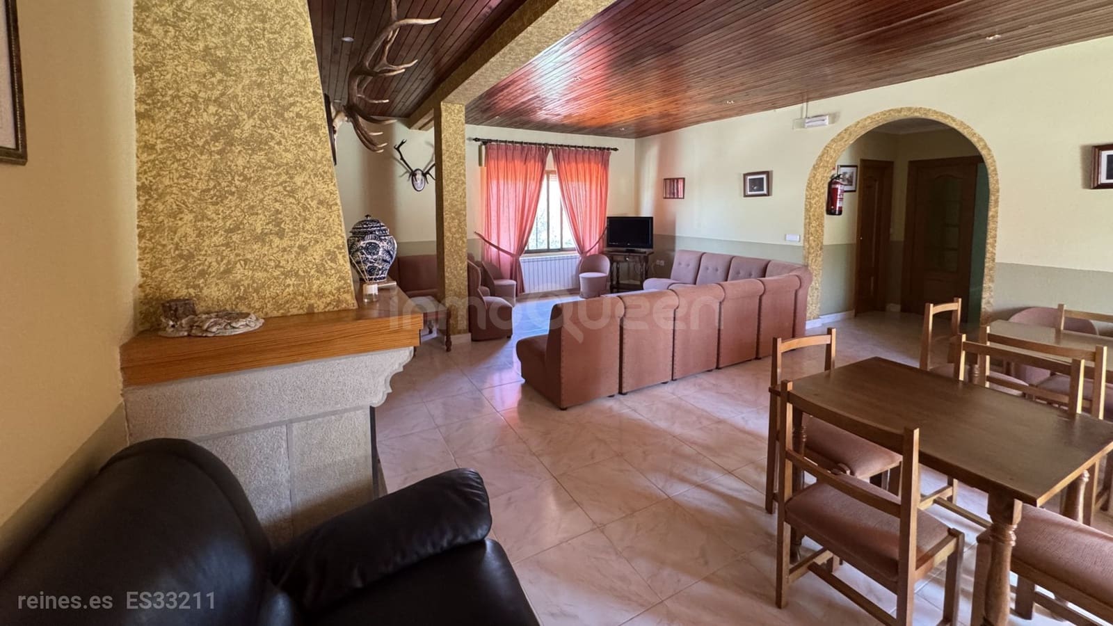 15 soveværelse Hotel til salg i Ciudad Real by med swimmingpool garage - € 3.900.000 (Ref: 9151104)