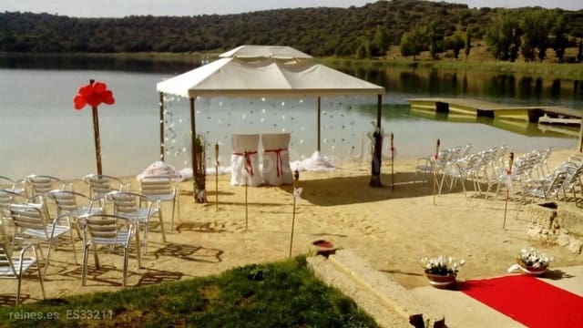 15 bedroom Hotel for sale in Ciudad Real city with pool garage - € 3,900,000 (Ref: 9151104)