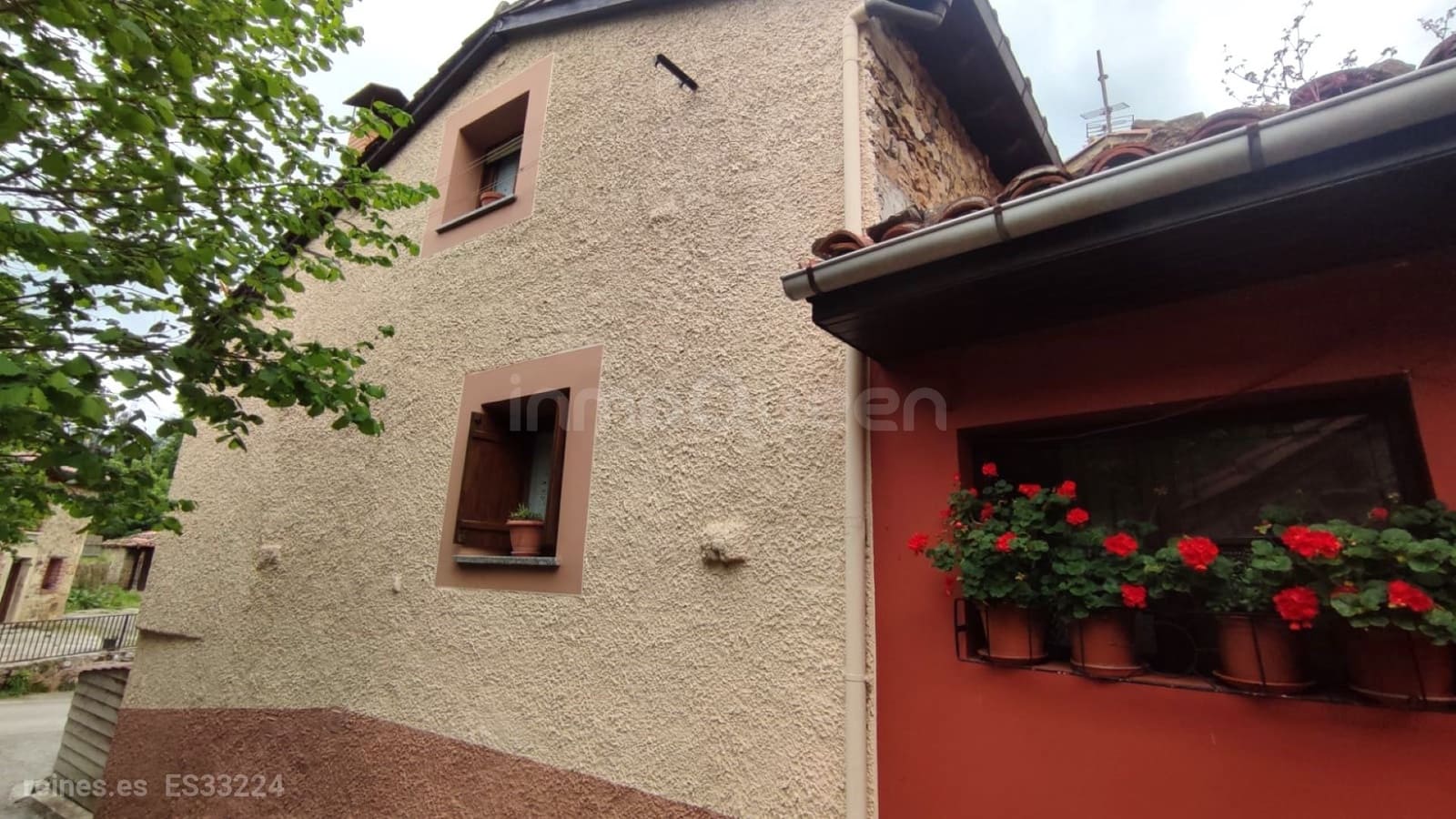 3 soveværelse Byhus til salg i Cabrales - € 175.000 (Ref: 9152508)