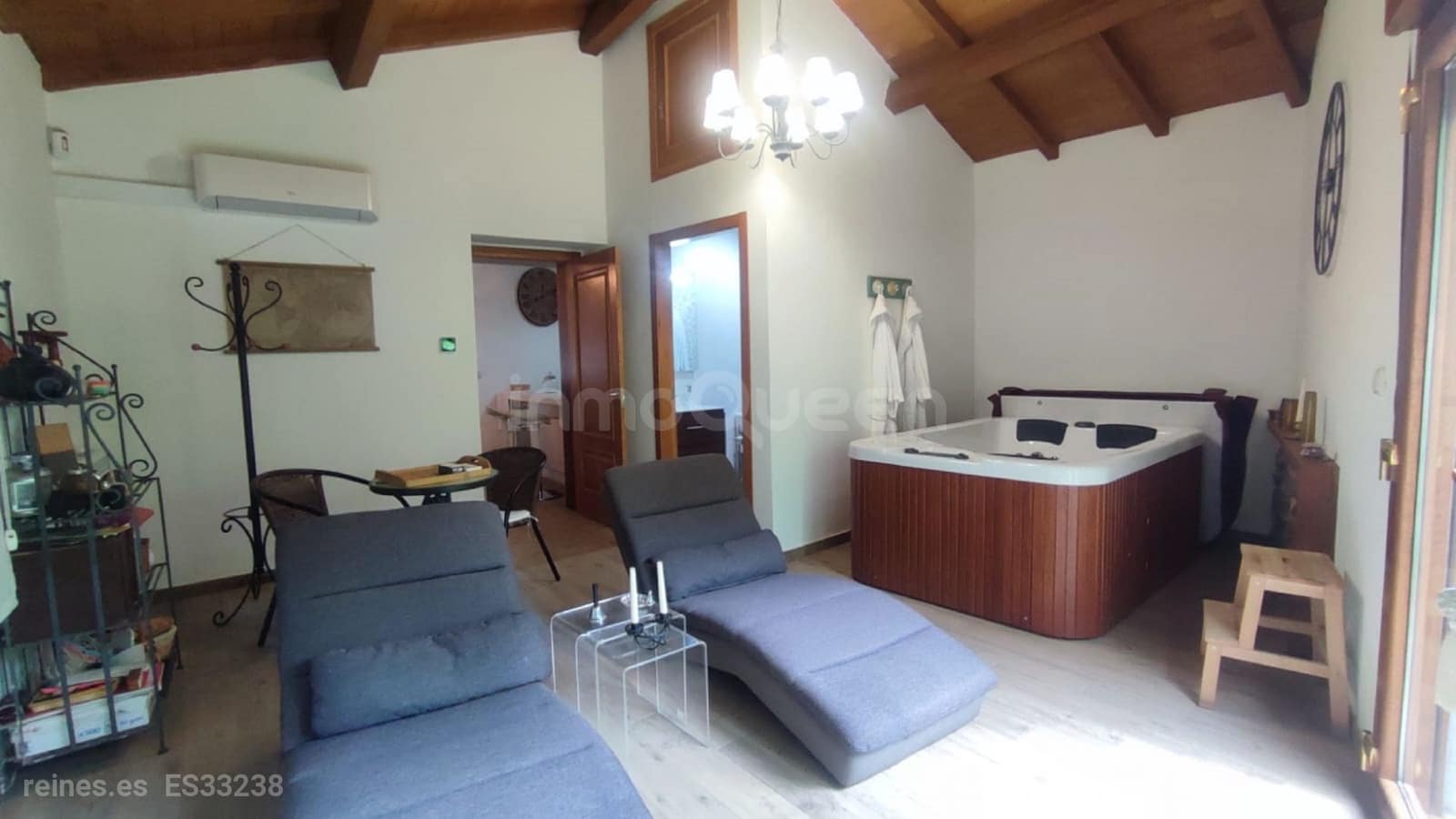 4 soveværelse Villa til salg i Santo Adriano - € 280.000 (Ref: 9152838)