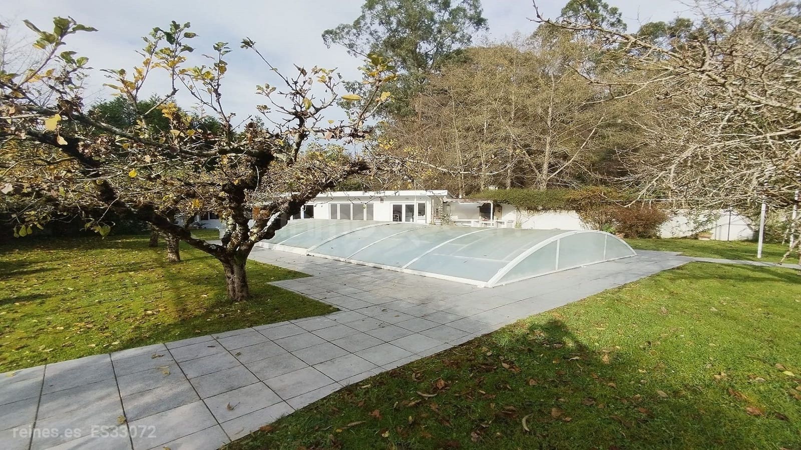 5 soveværelse Byhus til salg i Llanes med swimmingpool - € 499.000 (Ref: 9159038)