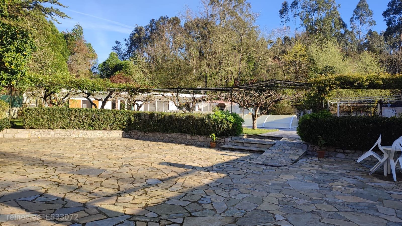 5 soveværelse Byhus til salg i Llanes med swimmingpool - € 499.000 (Ref: 9159038)