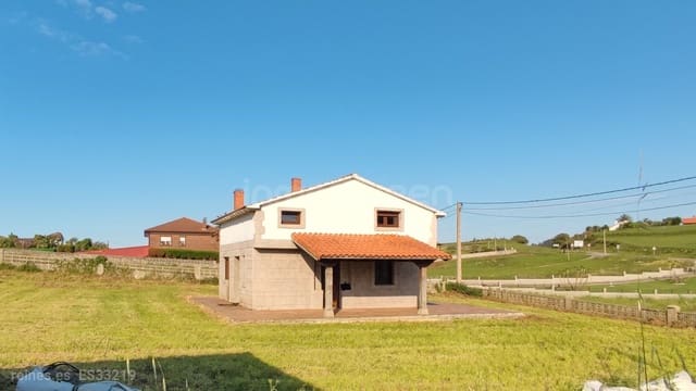 3 soveværelse Byhus til salg i Alfoz de Lloredo med garage - € 297.000 (Ref: 9161571)
