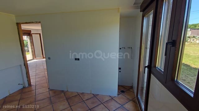 3 soverom Hus til salgs i Alfoz de Lloredo med garasje - € 297 000 (Ref: 9161571)