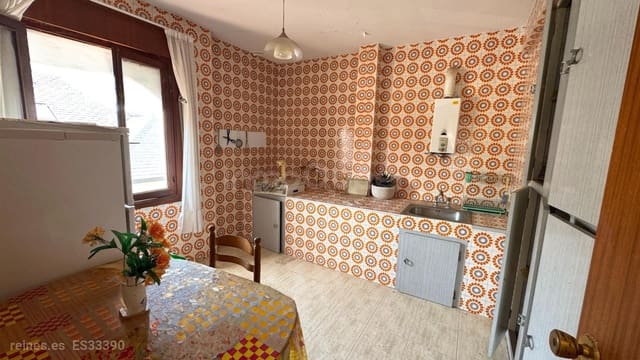 3 bedroom Townhouse for sale in Cortiguera, Suances - € 198,000 (Ref: 9161774)