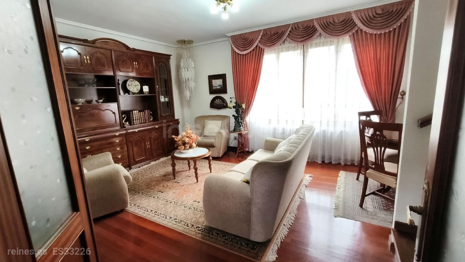 5 soverom Kjedet enebolig til salgs i Rasines med garasje - € 265 000 (Ref: 9161852)