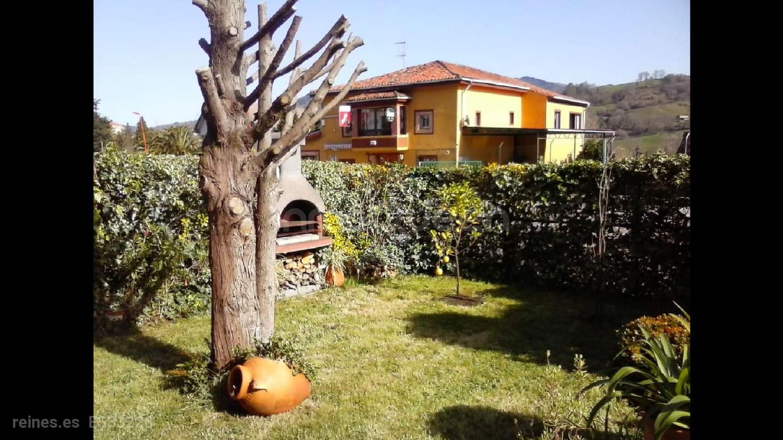 5 soverom Kjedet enebolig til salgs i Rasines med garasje - € 265 000 (Ref: 9161852)