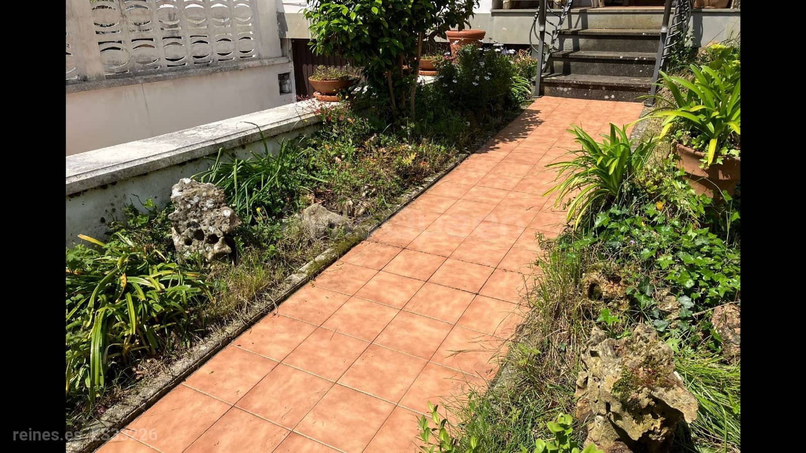 5 soverom Kjedet enebolig til salgs i Rasines med garasje - € 265 000 (Ref: 9161852)