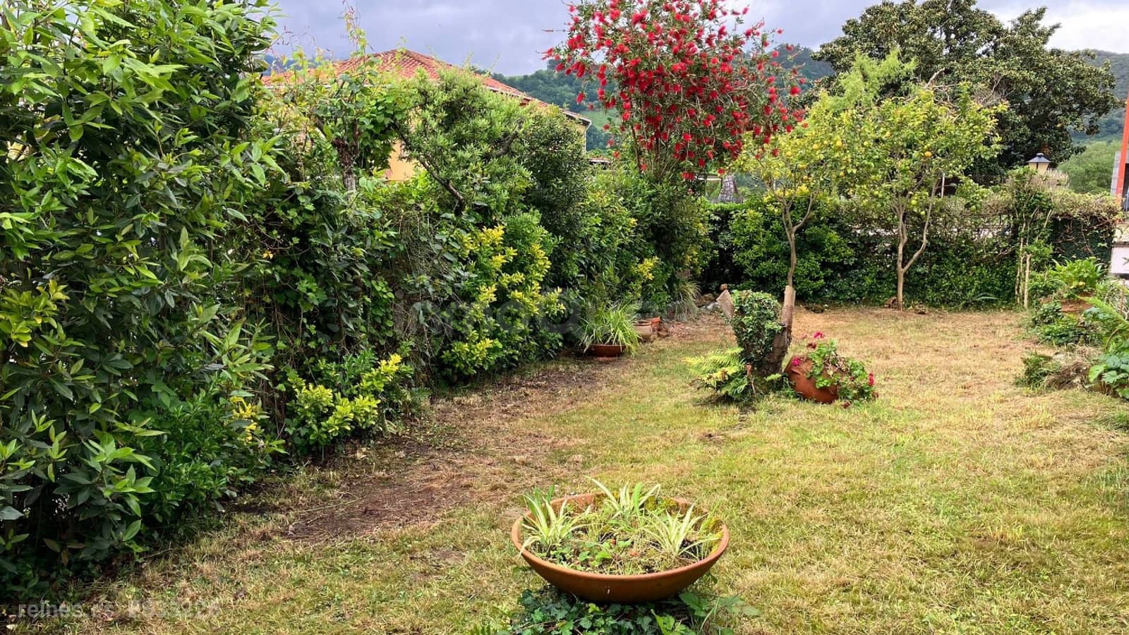 5 soverom Kjedet enebolig til salgs i Rasines med garasje - € 265 000 (Ref: 9161852)