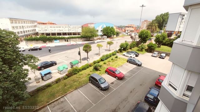 3 sypialnia Mieszkanie na sprzedaż w Santander z garażem - 299 000 € (Ref: 9162748)