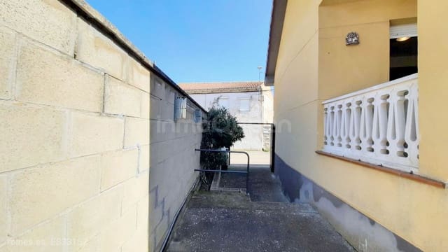 2 makuuhuone Paritalo myytävänä paikassa Benavides - 78 000 € (Ref: 9183978)