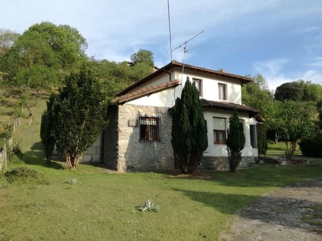 4 bedroom Townhouse for sale in Cillorigo de Liébana - € 360,000 (Ref: 9200882)