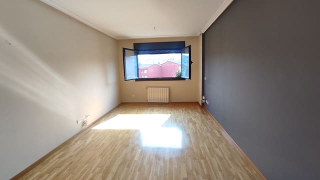 3 sovrum Lägenhet till salu i Grado - 174 000 € (Ref: 9267557)